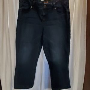 Seven7 dark blue jean capris sz 16 nice